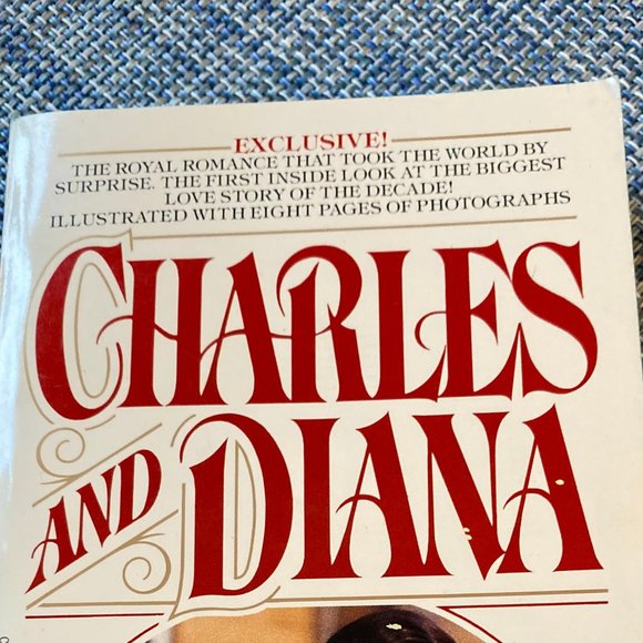 Charles & Diana Paperback by Janice Dunlop (Dell Paperback) - Picture 2 of 16